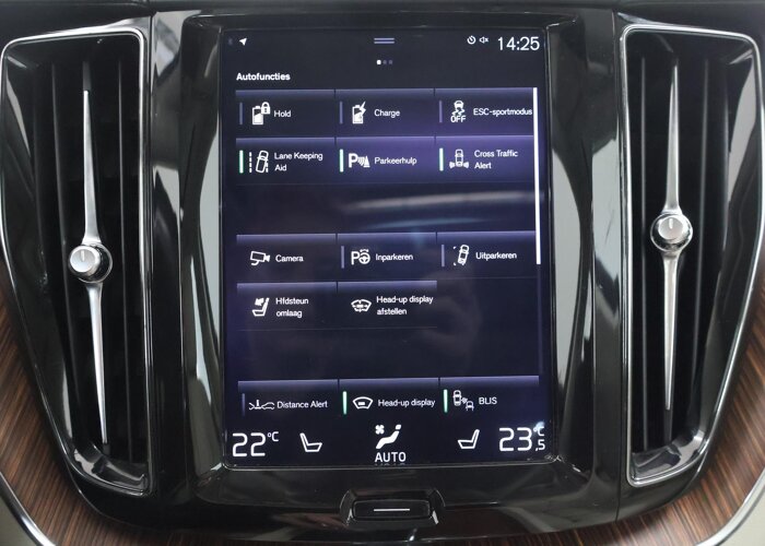 Volvo XC60 2.0 T8 Twin Engine AWD Inscription