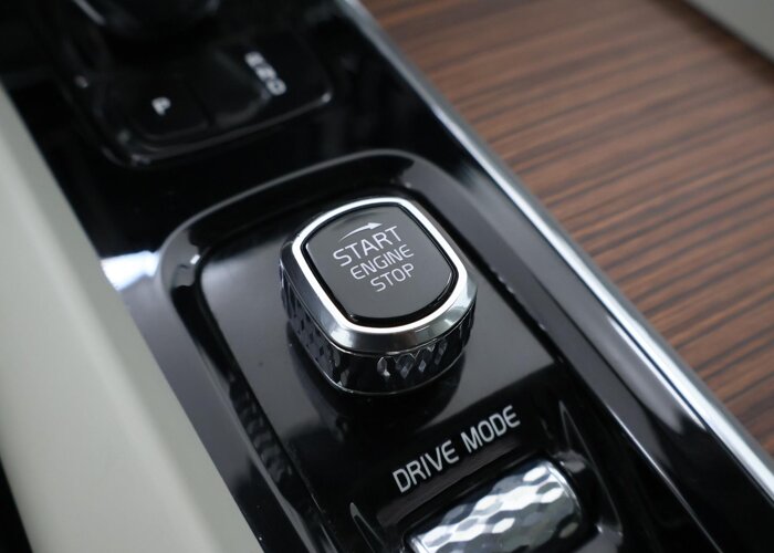 Volvo XC60 2.0 T8 Twin Engine AWD Inscription