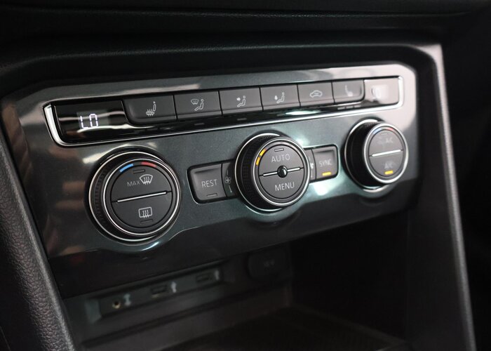 Volkswagen Tiguan 1.4 TSI ACT Highline R-Line