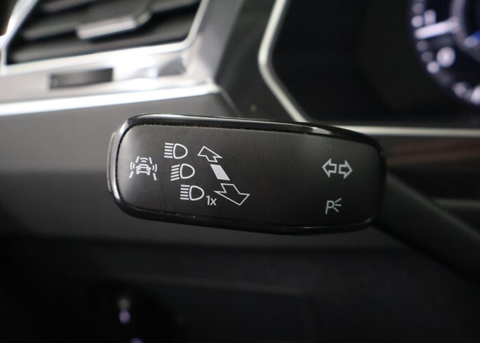 Volkswagen Tiguan 1.4 TSI ACT Highline R-Line