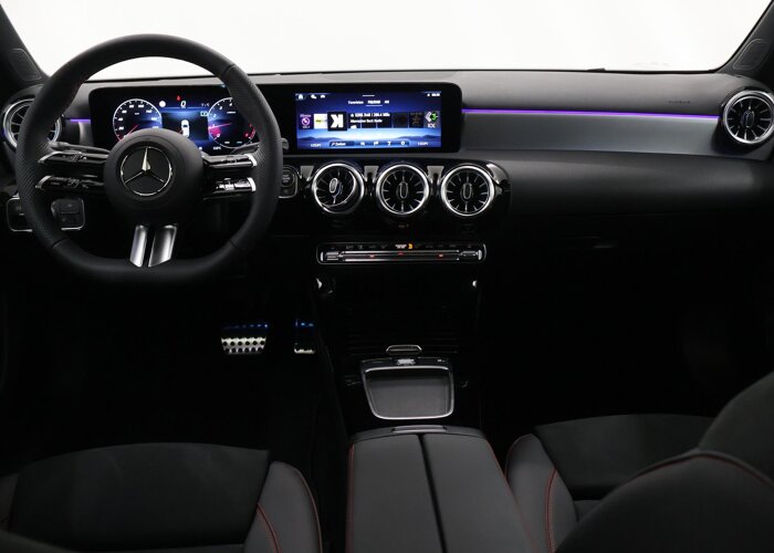 Mercedes-Benz A-Klasse 180 Business Solution AMG