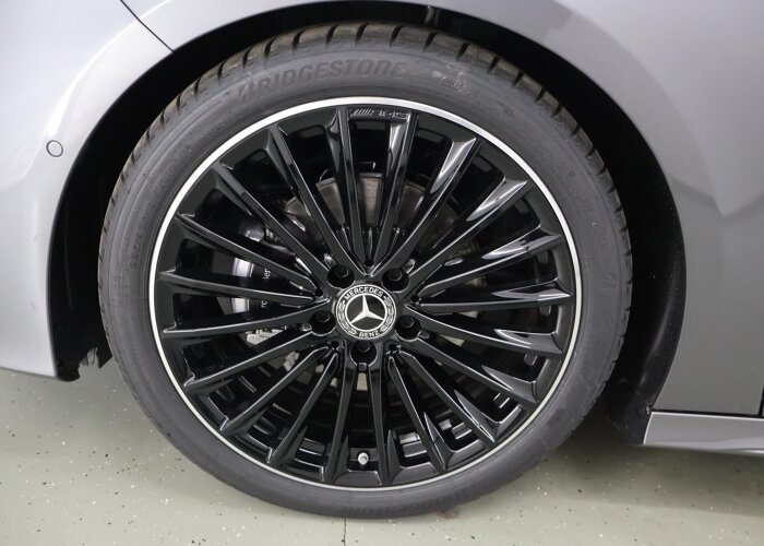 Mercedes-Benz A-Klasse 180 Business Solution AMG