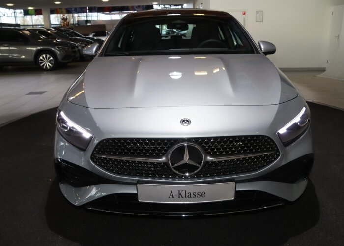 Mercedes-Benz A-Klasse 180 Business Solution AMG