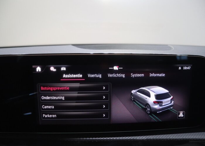 Mercedes-Benz A-Klasse 180 Business Solution AMG