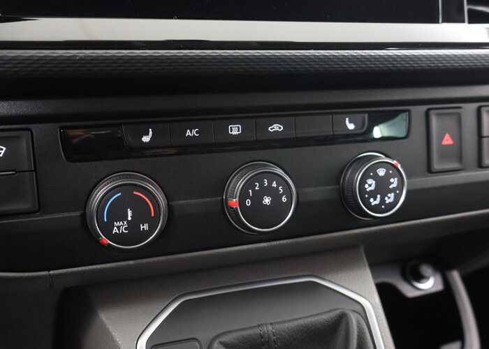 VW-Bedrijfswagens Transporter 2.0 TDI AUT L2H1 Dubbele Cabine Bulli