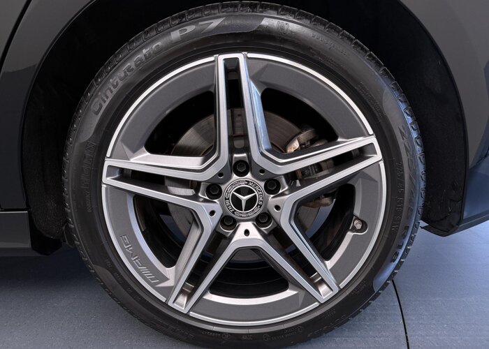 Mercedes-Benz B-Klasse 250 e Star Edition AMG Line 250 e Star Edition AMG Line