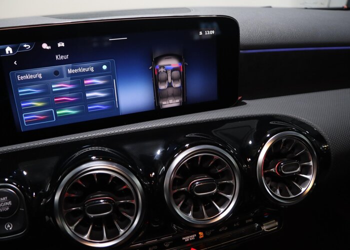 Mercedes-Benz A-Klasse 180 Business Solution AMG