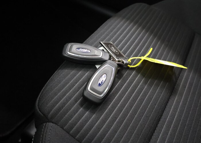 Ford FOCUS Wagon 1.0 EcoBoost Hybrid Titanium