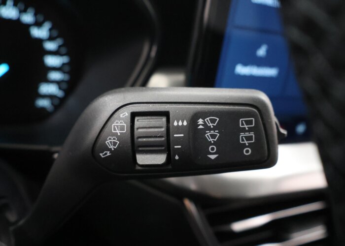 Ford FOCUS Wagon 1.0 EcoBoost Hybrid Titanium
