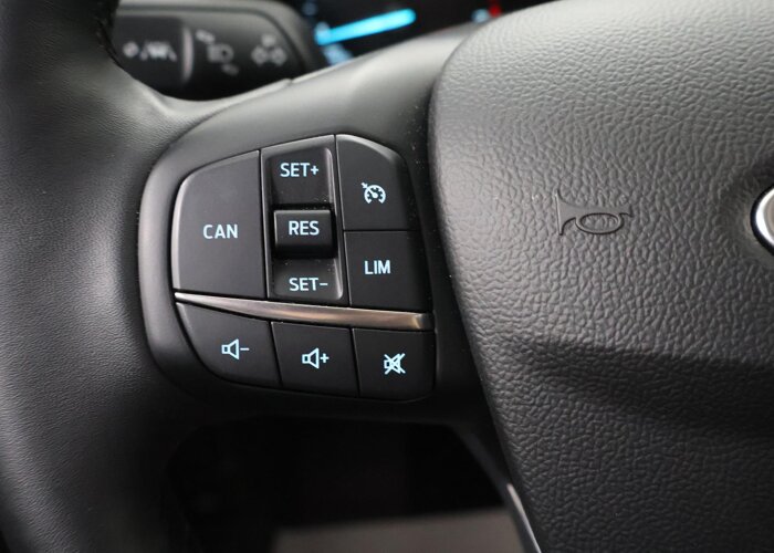 Ford FOCUS Wagon 1.0 EcoBoost Hybrid Titanium