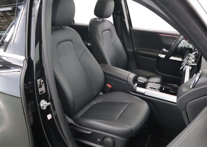 Mercedes-Benz GLB 200 Luxury Line