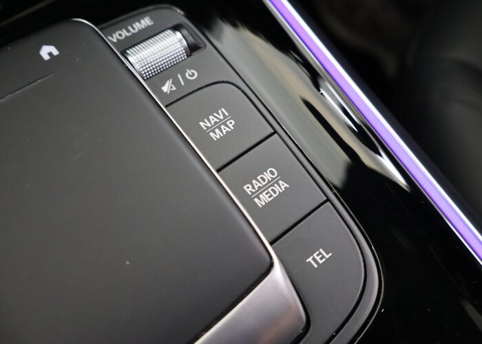 Mercedes-Benz GLB 200 Luxury Line