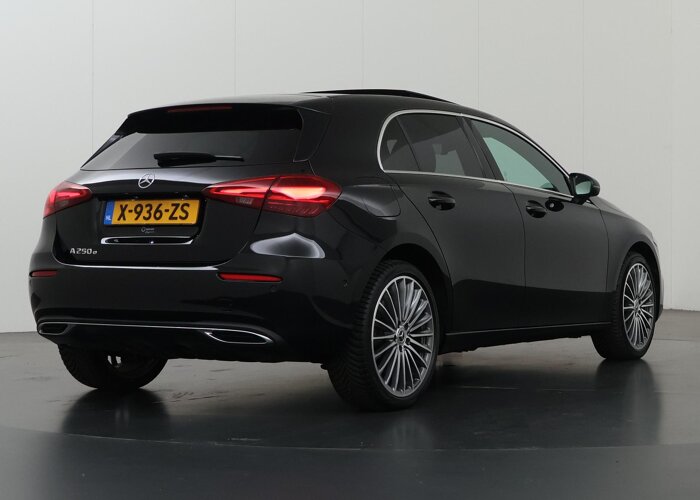 Mercedes-Benz A-Klasse 250 e Business Line