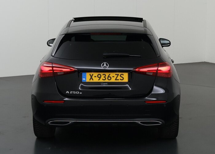 Mercedes-Benz A-Klasse 250 e Business Line