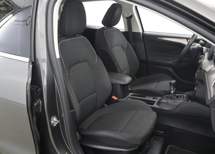Ford FOCUS Wagon 1.0 EcoBoost Hybrid Titanium X Business