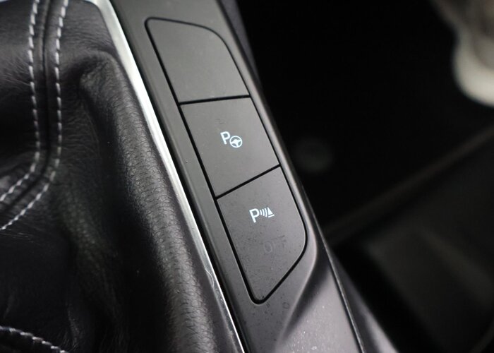 Ford FOCUS Wagon 1.0 EcoBoost Hybrid Titanium X Business