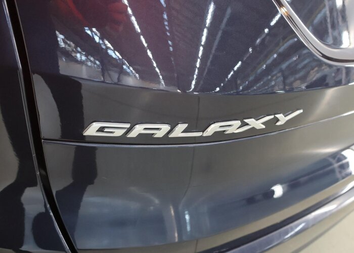 Ford Galaxy 2.5i HEV