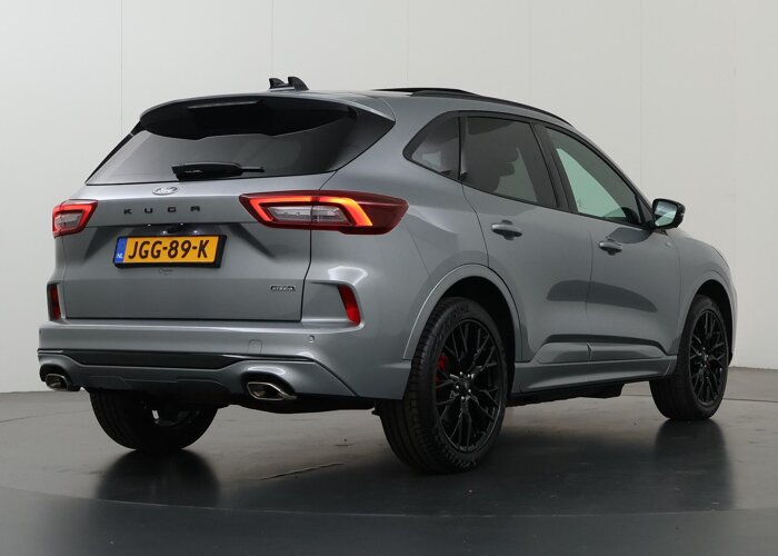 Ford Kuga 2.5 PHEV ST-Line X Black Pack