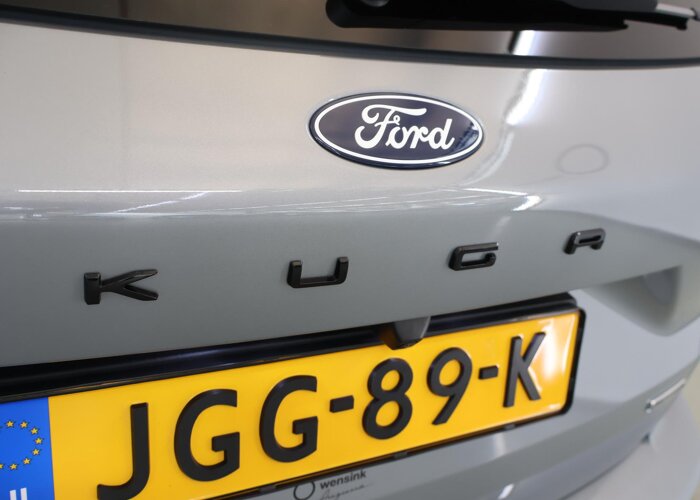 Ford Kuga 2.5 PHEV ST-Line X Black Pack