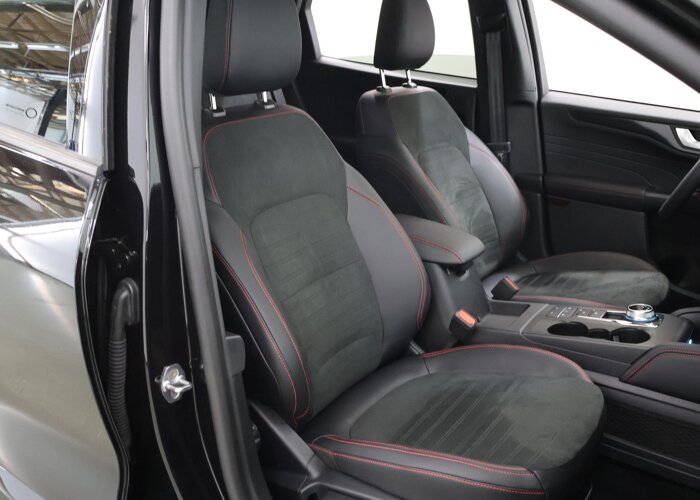 Ford Kuga 2.5 PHEV ST-Line X