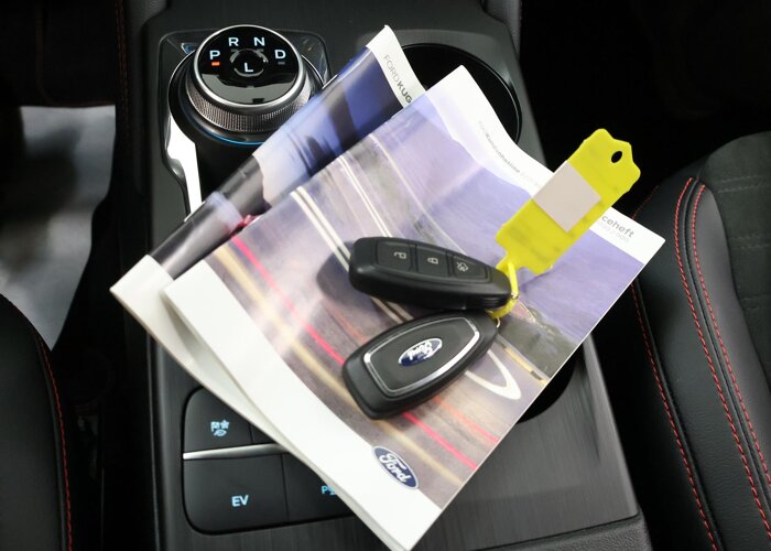 Ford Kuga 2.5 PHEV ST-Line X