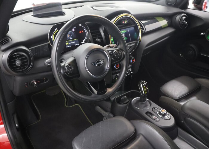 MINI Electric Charged 33 kWh