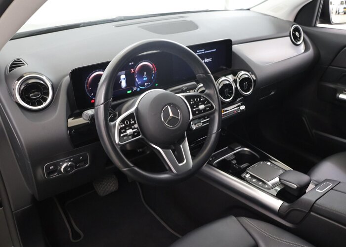 Mercedes-Benz GLA 250 e Business Line
