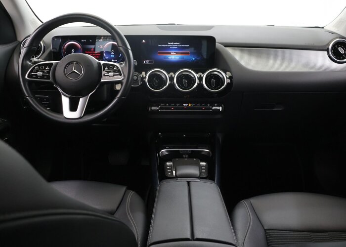 Mercedes-Benz GLA 250 e Business Line
