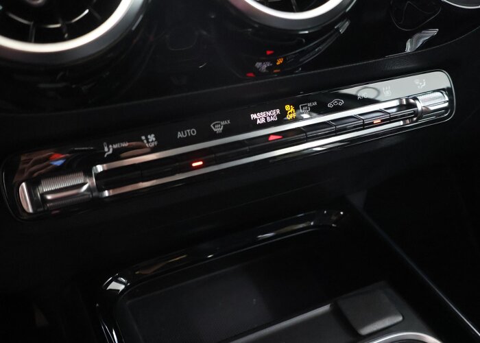 Mercedes-Benz GLA 250 e Business Line