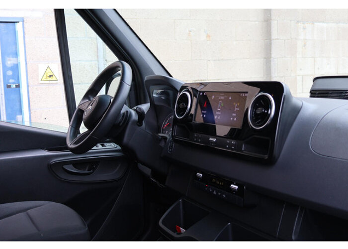 Mercedes-Benz Sprinter 317 CDI L4 H2 Pro
