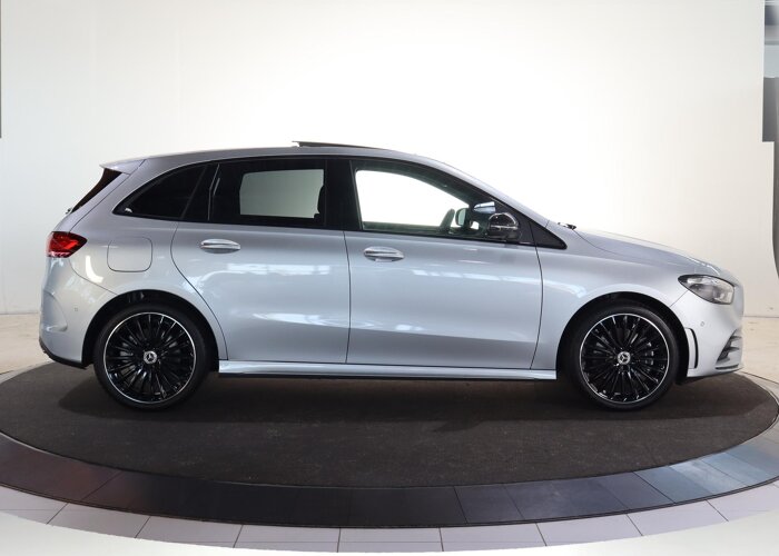 Mercedes-Benz B-Klasse 250e Business Solution AMG