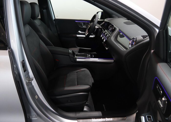 Mercedes-Benz B-Klasse 250e Business Solution AMG
