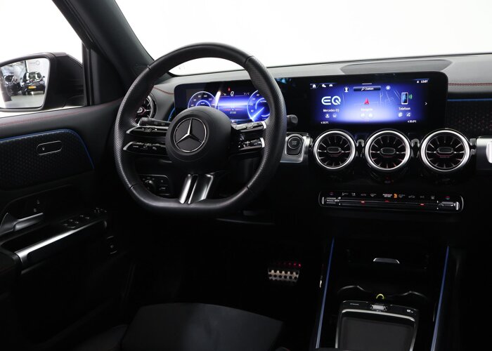 Mercedes-Benz EQB 250+ AMG Line 71 kWh