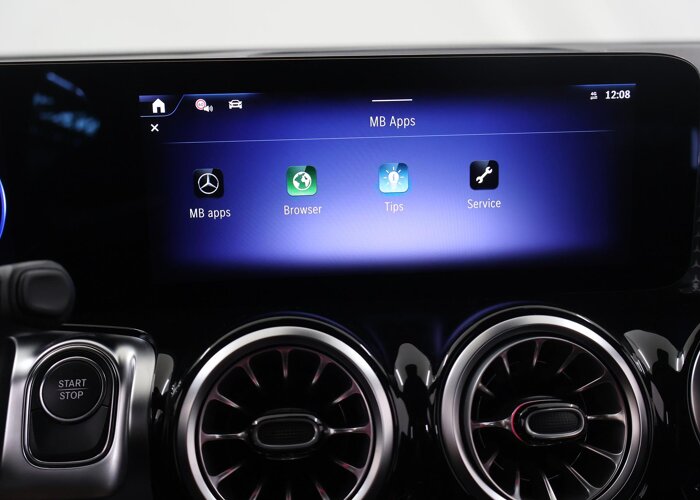 Mercedes-Benz EQB 250+ AMG Line 71 kWh