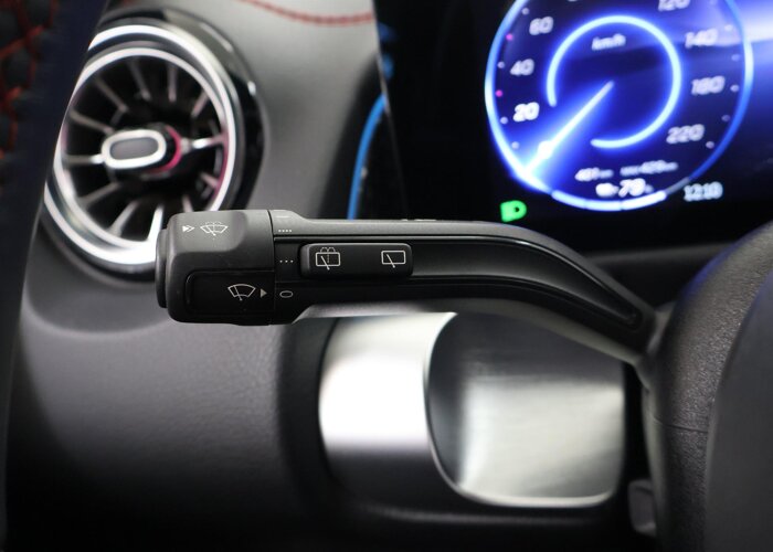 Mercedes-Benz EQB 250+ AMG Line 71 kWh