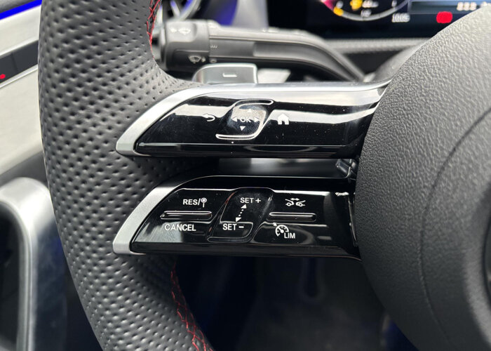Mercedes-Benz A-Klasse 180 Star Edition AMG Line