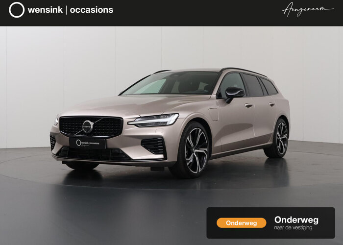 Volvo V60 2.0 T8 Plug-in hybrid AWD Plus Dark