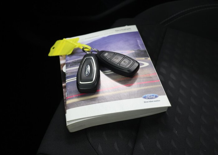 Ford Fiesta 1.0 EcoBoost Hybrid ST-Line X