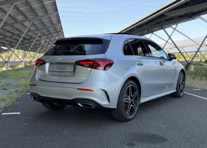 Mercedes-Benz A-Klasse 250e Business Solution AMG