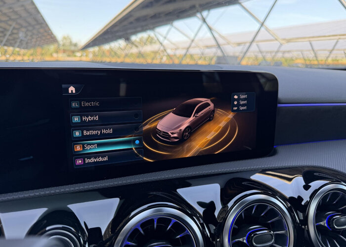 Mercedes-Benz A-Klasse 250e Business Solution AMG
