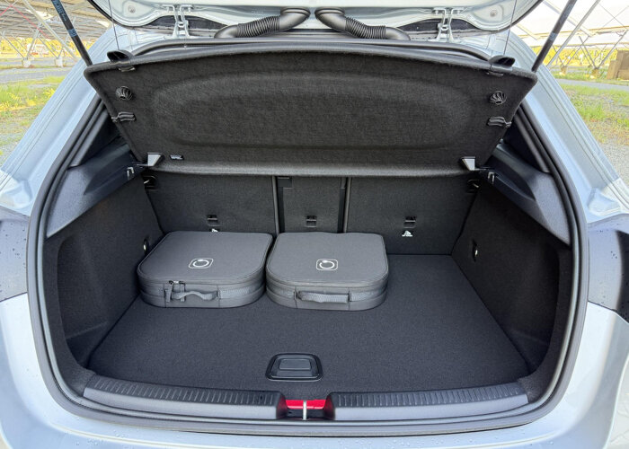 Mercedes-Benz A-Klasse 250e Business Solution AMG