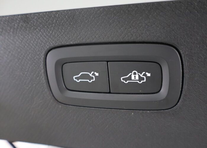 Volvo XC90 2.0 T8 Recharge AWD Plus Bright