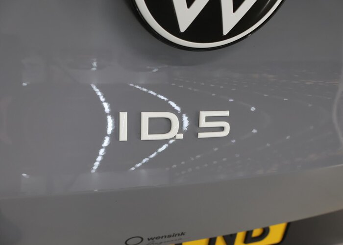 Volkswagen ID.5 Pro 77 kWh