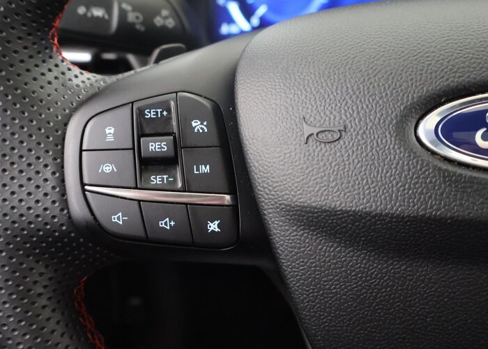Ford Puma 1.0 EcoBoost Hybrid ST-Line X