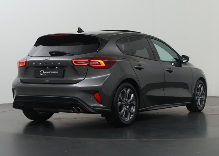 Ford Focus 1.0 EcoBoost Hybrid ST Line X