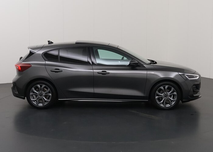 Ford Focus 1.0 EcoBoost Hybrid ST Line X