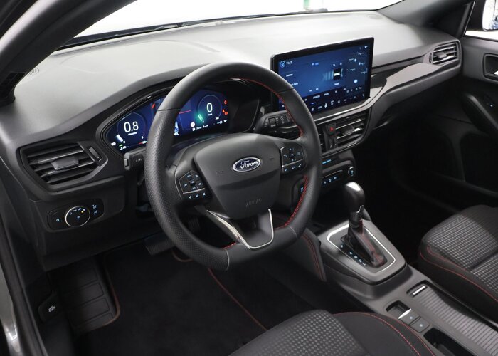 Ford Focus 1.0 EcoBoost Hybrid ST Line X
