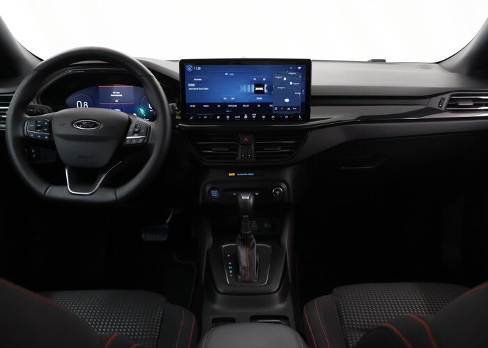 Ford Focus 1.0 EcoBoost Hybrid ST Line X