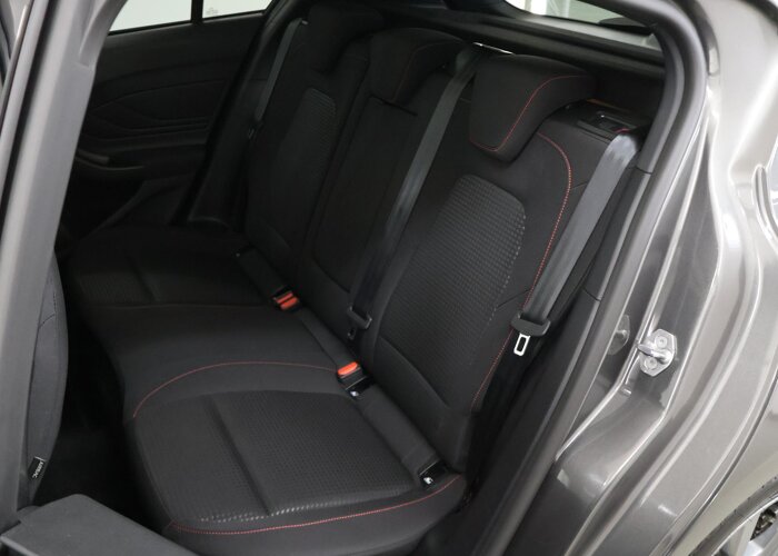 Ford Focus 1.0 EcoBoost Hybrid ST Line X