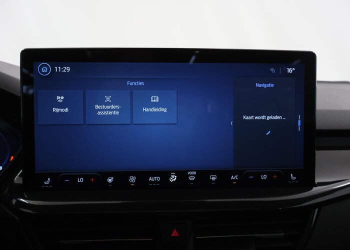 Ford Focus 1.0 EcoBoost Hybrid ST Line X